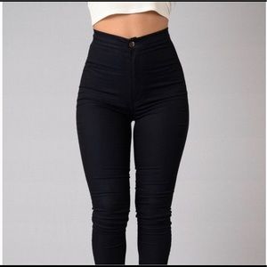 High waisted black skinny pants